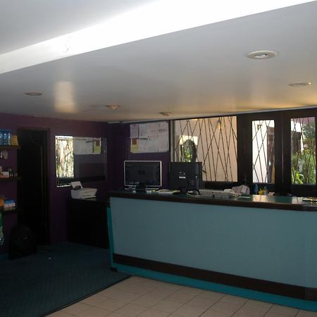 Hotel Suites Royal ティファナ エクステリア 写真