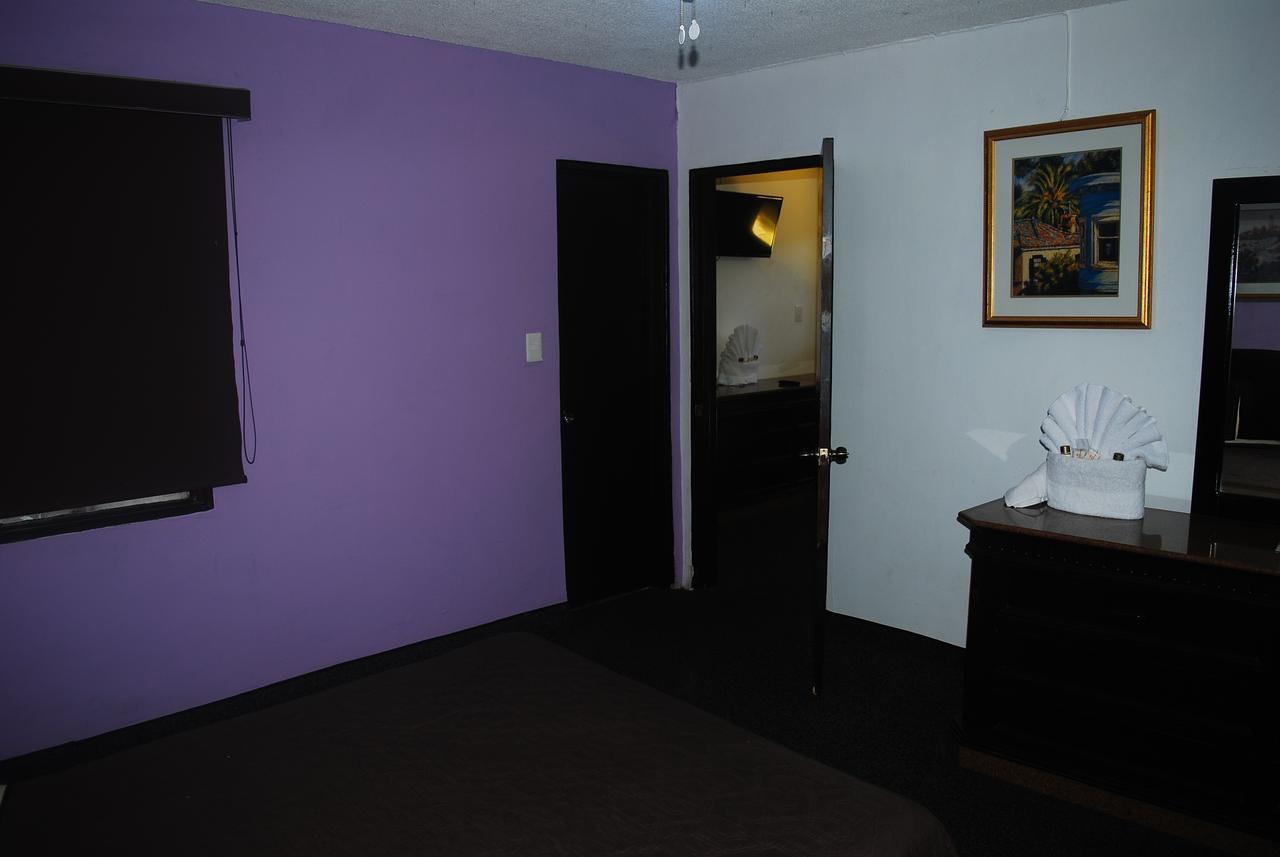Hotel Suites Royal ティファナ エクステリア 写真