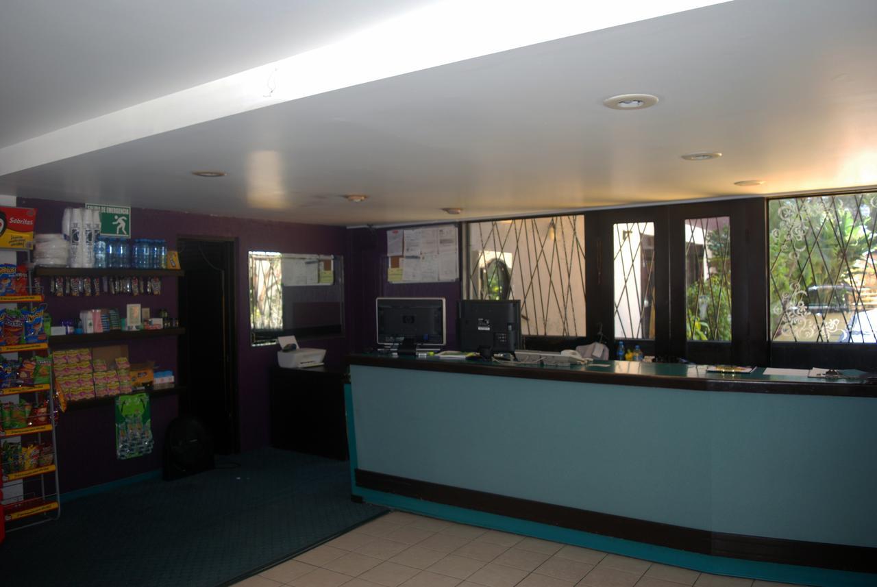 Hotel Suites Royal ティファナ エクステリア 写真